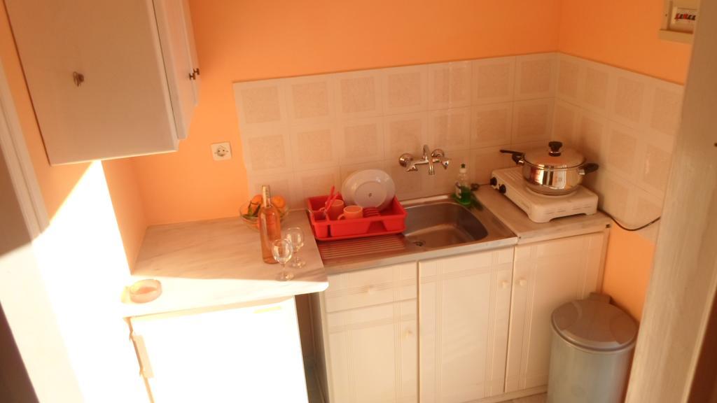 Juliastudios Appartement Amoudi