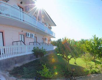Apartmán Juliastudios Amoudi